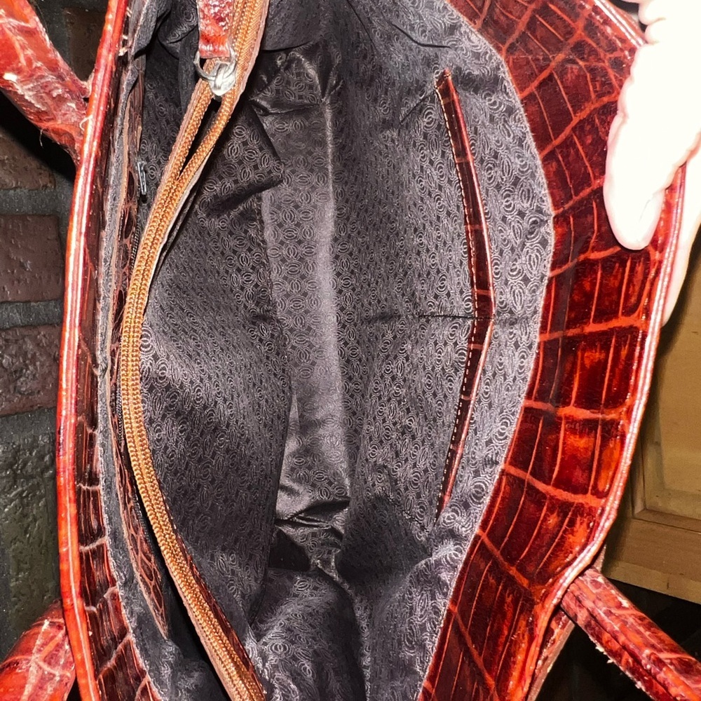 Veari brown crocodile satchel purse - Picture 5 of 11